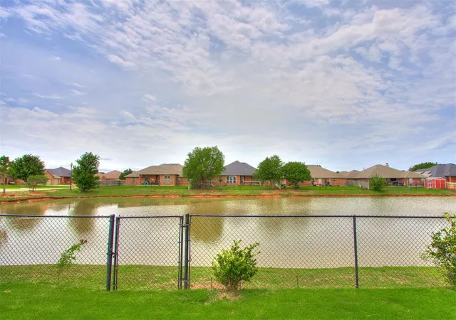 Homes for sale in Mustang, OK | 705 N Buckhorn Way Dr, Mustang, OK 73064 | MLS# 1236585