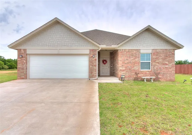 Photo 1 of Single family home for sale at 12980 Huntington Dr, Edmond, OK 73025 | MLS# 1236595 | Listing updated on 2026-08-17