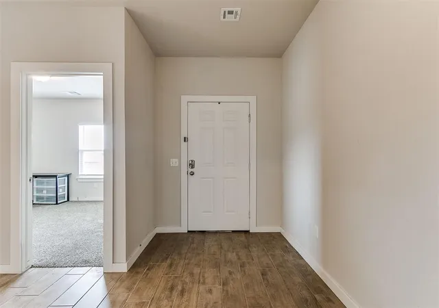 Photo 3 of Single family home for sale at 12980 Huntington Dr, Edmond, OK 73025 | MLS# 1236595 | Listing updated on 2026-08-17