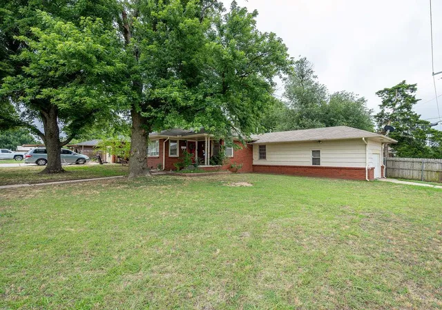 Photo 2 of Single family home for sale at 4430 Nw 17th Street, Oklahoma City, OK 73107 | MLS# 1236625 | Listing updated on 2026-09-02