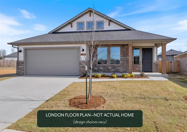 1st image of 8717 Spruce St, Edmond, OK 73003 | MLS# 1236627