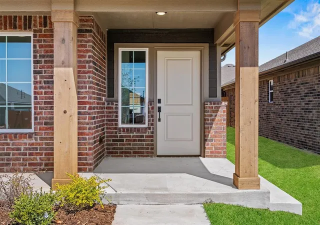 Photo 2 of Single family home for sale at 8717 Spruce St, Arcadia, OK 73007 | MLS# 1236627 | Listing updated on 2026-10-08