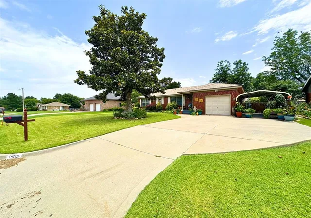 2nd image of 1405 W Shuttee St, El Reno, OK 73036 | MLS# 1236635