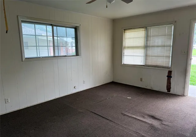 Homes for sale in Wewoka, OK | 21 Rondel Dr, Wewoka, OK 74884 | MLS# 1236641