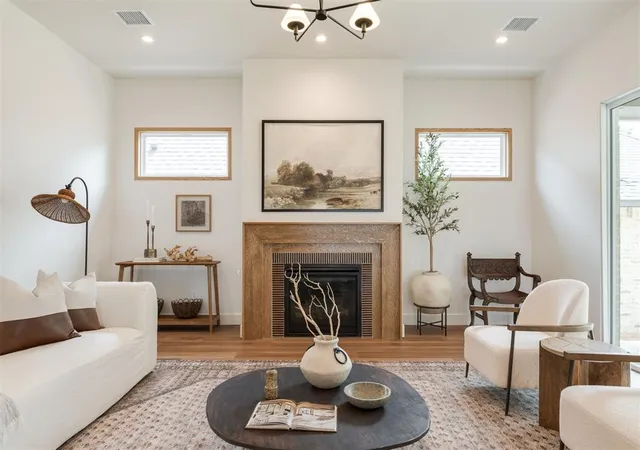 1st image of 3424 Sardinia Wy, Edmond, OK 73034 | MLS# 1236672