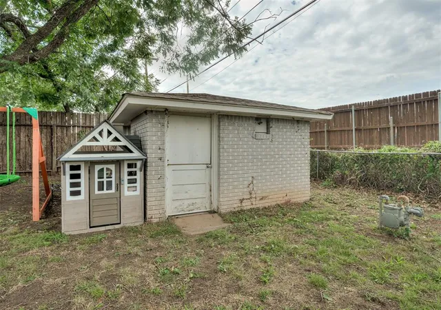 Homes for sale in Bethany, OK | 7013 Nw 28th St, Bethany, OK 73008 | MLS# 1236687
