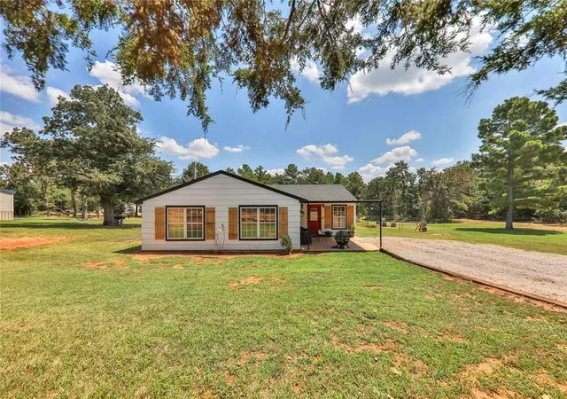 Homes for sale in Newalla, OK | 19800 Woodridge Dr, Newalla, OK 74857 | MLS# 1236695