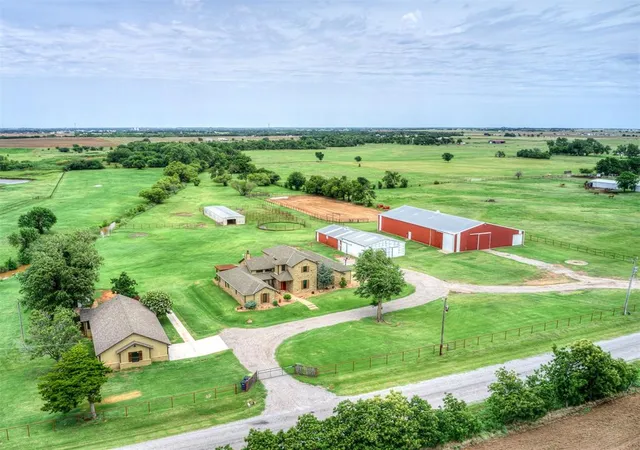 Photo 3 of Single family home for sale at 8615 Reno E, El Reno, OK 73036 | MLS# 1236718 | Listing updated on 2026-08-18