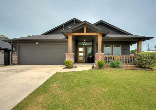 1st image of 20071 Park Ln, Harrah, OK 73045 | MLS# 1236728