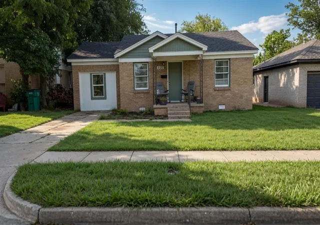 Single family home for sale at 3123 SW 40th Street, Oklahoma City, OK 73119 | MLS# 1236729