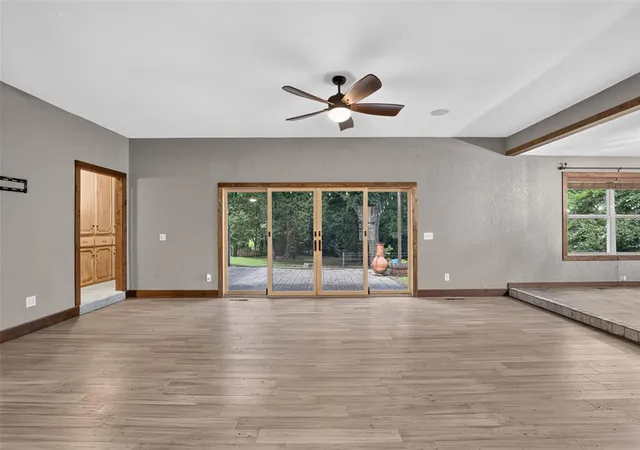 Photo 4 of Sale Pending at 521 Partridge Ln, Edmond, OK 73034 | MLS# 1236735 | Listing updated on 2026-07-14