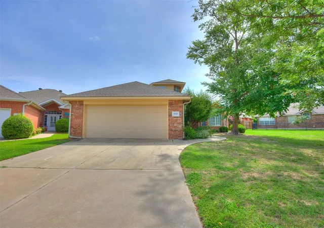 Homes for sale in Norman, OK | 969 Pinebrooke Ct, Norman, OK 73072 | MLS# 1236744