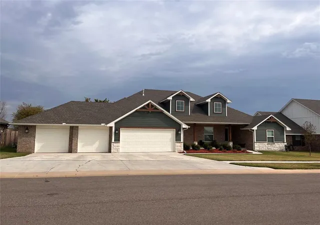 Homes for sale in Moore, OK | 4528 Baldwin Ave, Moore, OK 73160 | MLS# 1236746