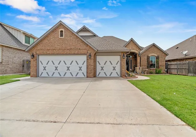 Photo 3 of Single family home for sale at 4813 Hidalgo Ave, Mustang, OK 73064 | MLS# 1236759 | Listing updated on 2026-08-27