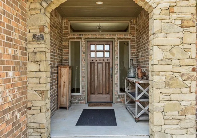 Photo 3 of Single family home for sale at 17100 Sw 15th Street, El Reno, OK 73036 | MLS# 1236763 | Listing updated on 2026-10-07