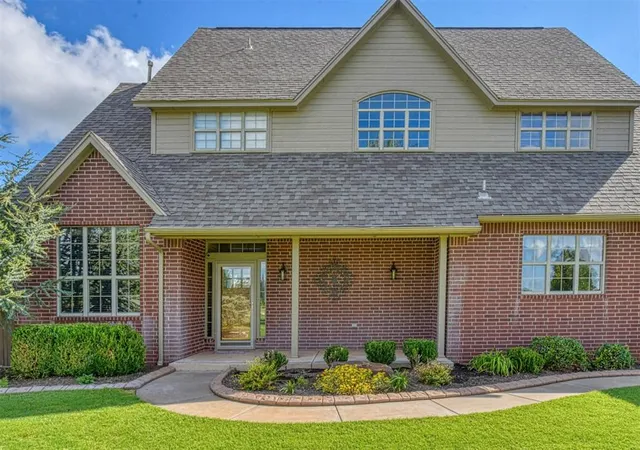 2nd image of 3853 Deer Brook Trl, Piedmont, OK 73078 | MLS# 1236776