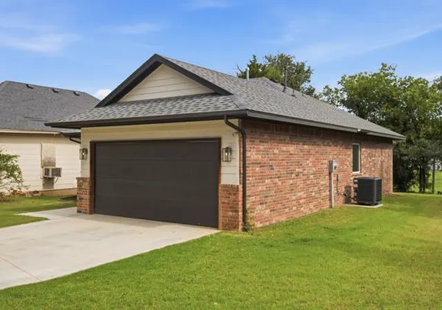 Photo 3 of Single family home for sale at 617 Nw 95th Street, Oklahoma City, OK 73114 | MLS# 1236780 | Listing updated on 2026-07-23
