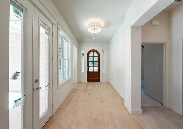 Photo 3 of Single family home for sale at 6233 Duncan Farm Rd, Edmond, OK 73034 | MLS# 1236796 | Listing updated on 2026-09-01