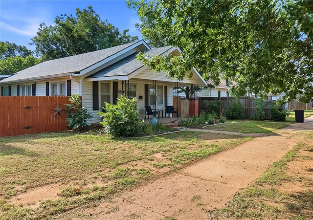Homes for sale in Hobart, OK | 330 N Bailey St, Hobart, OK 73651 | MLS# 1236815