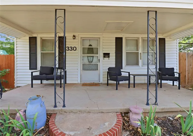 Homes for sale in Hobart, OK | 330 N Bailey St, Hobart, OK 73651 | MLS# 1236815