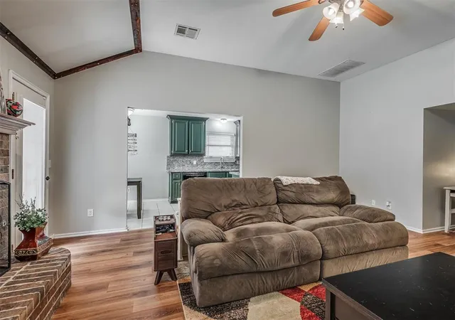 5th image of 410 Harvest Hls, Harrah, OK 73045 | MLS# 1236828