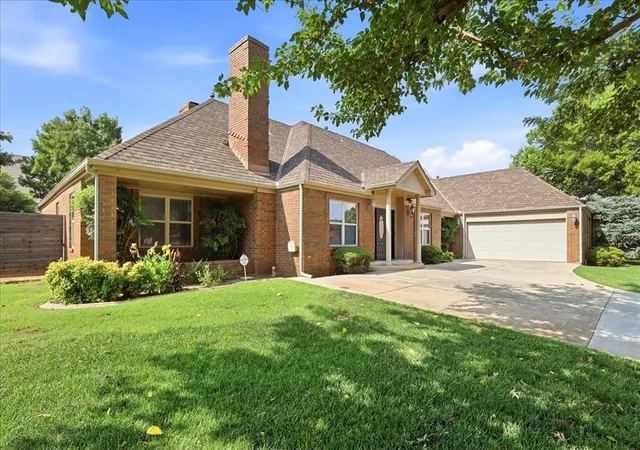 Photo 1 of Single family home for sale at 6309 Beaver Crk Rd, Oklahoma City, OK 73162 | MLS# 1236831 | Listing updated on 2026-08-31