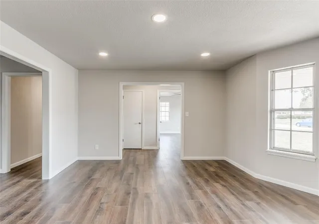 5th image of 4019 Nw 58Th St, Oklahoma City, OK 73112 | MLS# 1236838