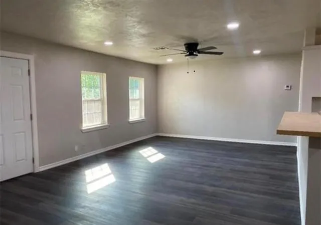 Homes for sale in Altus, OK | 801 Hickory St, Altus, OK 73521 | MLS# 1236839