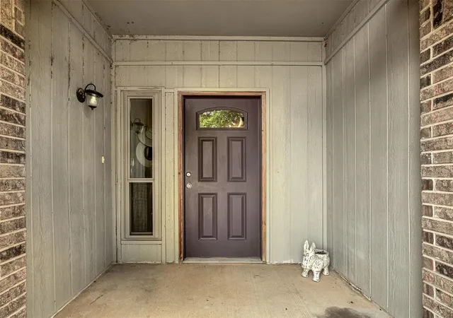3rd image of 1705 Clearwater Dr, Norman, OK 73071 | MLS# 1236846