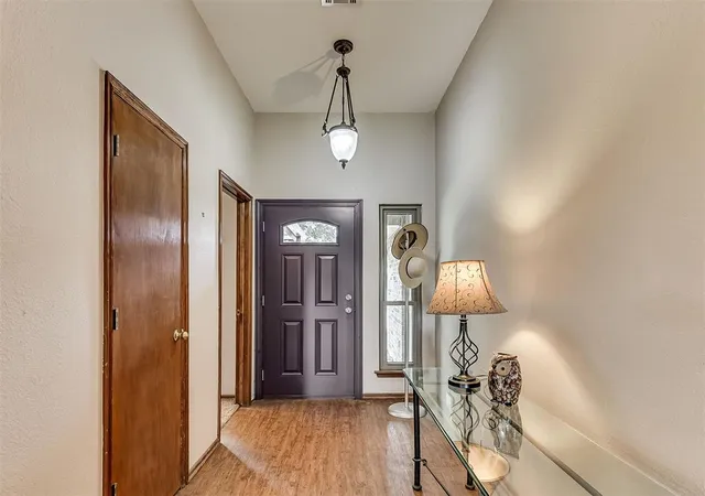 4th image of 1705 Clearwater Dr, Norman, OK 73071 | MLS# 1236846