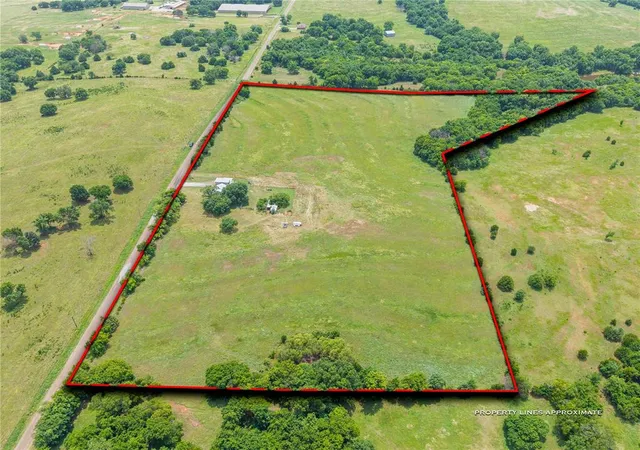 Homes for sale in Maysville, OK | 15655 Sooner Ave, Maysville, OK 73057 | MLS# 1236850