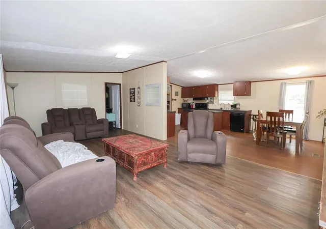 Photo 4 of Single family home for sale at 2047 County Rd 1300, Blanchard, OK 73010 | MLS# 1236864 | Listing updated on 2026-10-08