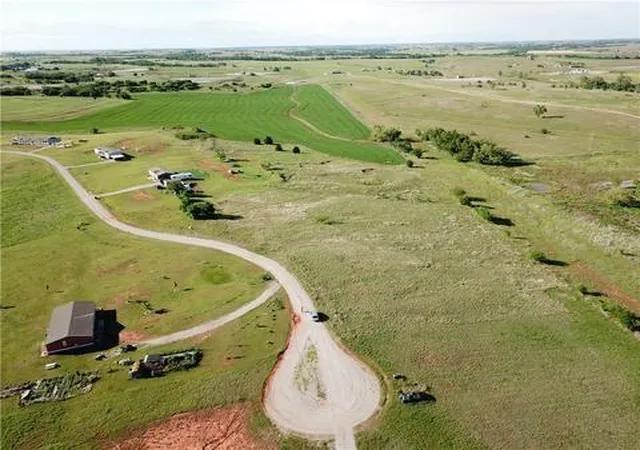 Photo 2 of Sale Pending at 1450 County St 1344, Chickasha, OK 73018 | MLS# 1236872 | Listing updated on 2026-09-13