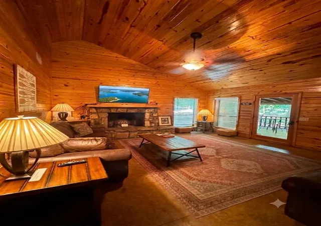 Homes for sale in Broken Bow, OK | 141 Laurel Branch Ln, Broken Bow, OK 74728 | MLS# 1236882