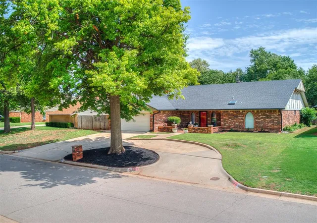 Photo 1 of Sale Pending at 2008 Lankestar Pl, Yukon, OK 73099 | MLS# 1236921 | Listing updated on 2026-08-28
