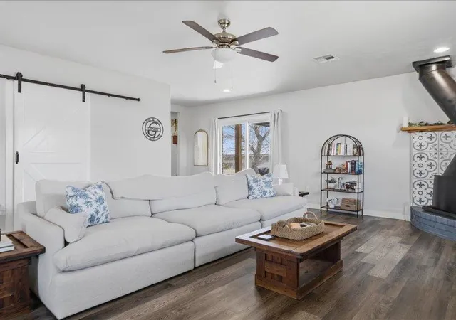 Photo 4 of Single family home for sale at 1501 Lawton Ave, Moore, OK 73160 | MLS# 1236935 | Listing updated on 2026-07-14