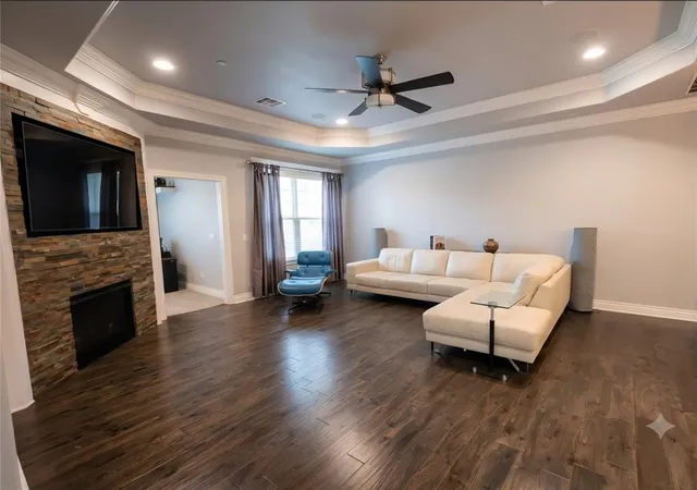 Photo 2 of Single family home for sale at 6801 SW 92nd Street, Oklahoma City, OK 73169 | MLS# 1236954 | Listing updated on 2026-07-29