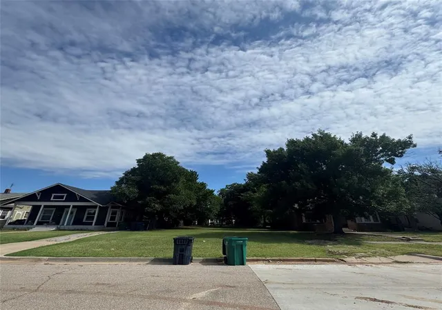 Photo 1 of Land for sale at 1609 Nw 29th Street, Oklahoma City, OK 73106 | MLS# 1236963 | Listing updated on 2026-08-22