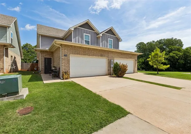 1st image of 2109 Camino Del Plaza Lane Lane, Edmond, OK 73013 | MLS# 1236976