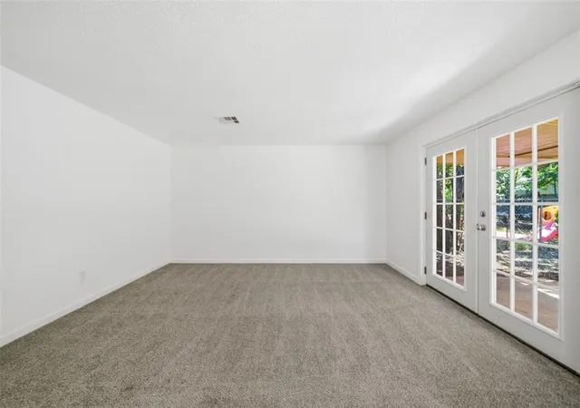 Photo 3 of Sale Pending at 5421 S Huddleston Dr, Oklahoma City, OK 73135 | MLS# 1236978 | Listing updated on 2026-08-28