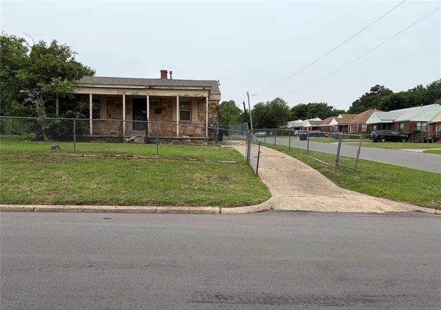 Homes for sale in Oklahoma City, OK | 1717 N Fairmont Ave, Oklahoma City, OK 73111 | MLS# 1236993