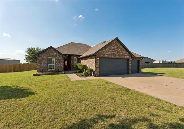Homes for sale in Piedmont, OK | 6109 Callahan Wy, Piedmont, OK 73078 | MLS# 1237002