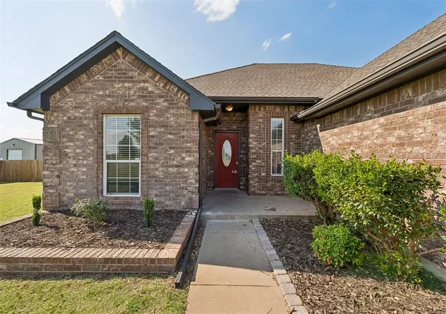 Homes for sale in Piedmont, OK | 6109 Callahan Wy, Piedmont, OK 73078 | MLS# 1237002