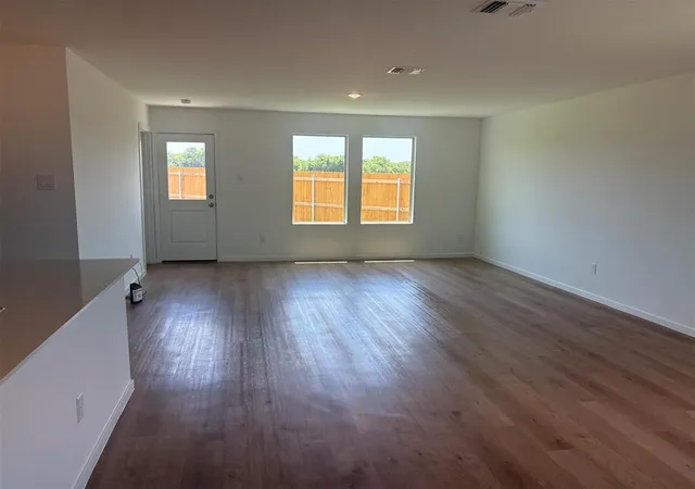 Photo 2 of Single family home for sale at 9332 Sw 19th Street, Oklahoma City, OK 73128 | MLS# 1237044 | Listing updated on 2026-09-03