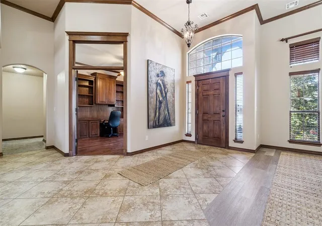 4th image of 11800 Pamalos Trl, Oklahoma City, OK 73173 | MLS# 1237051