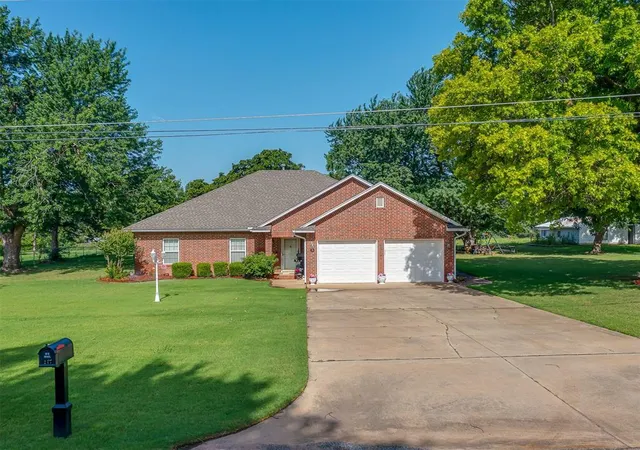 2nd image of 217 S Roselawn Ave, Oklahoma City, OK 73130 | MLS# 1237056