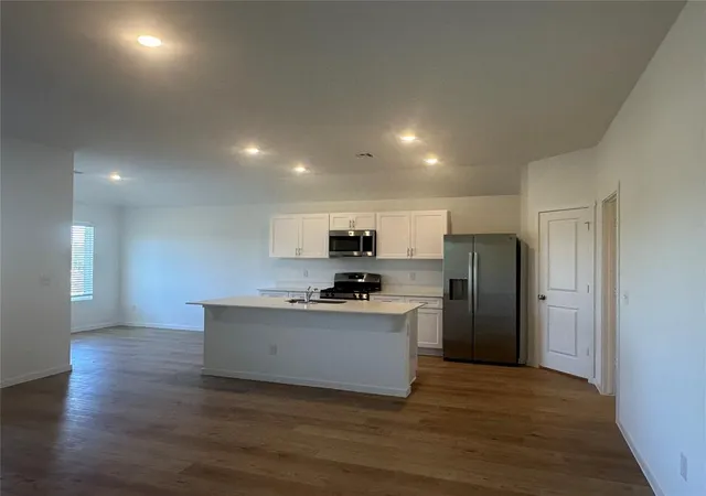 Photo 2 of Single family home for sale at 885 Sw 9th Street, Newcastle, OK 73065 | MLS# 1237064 | Listing updated on 2026-10-19