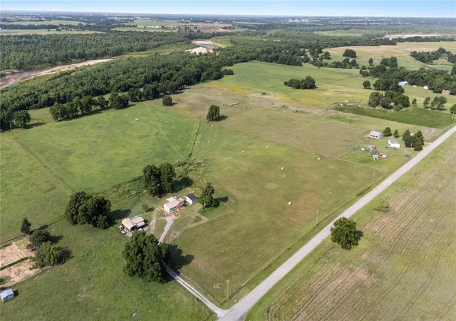 5th image of 0 Box Rd, Lexington, OK 73051 | MLS# 1237070