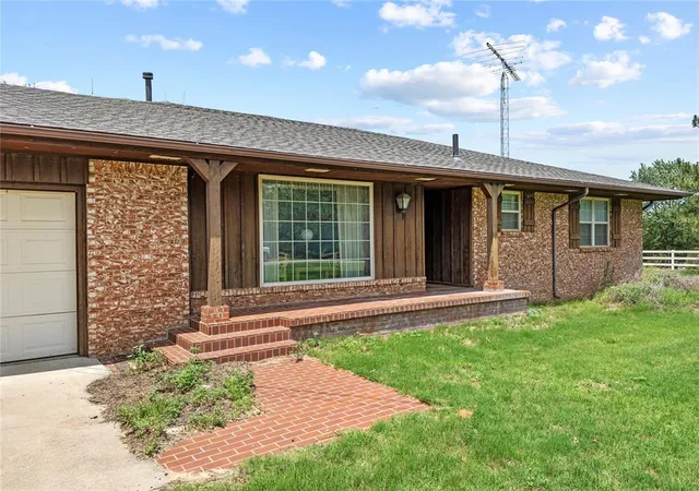 2nd image of 243379 E 830 Rd, Fay, OK 73646 | MLS# 1237083