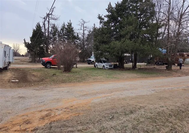 5th image of 3129 Janet Ln, Harrah, OK 73045 | MLS# 1237115